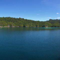 Pinisi Charter vessel and luxury liveaboard WAOW cruising, sailing and scuba diving in Indonesia Raja Ampat, Papua Barat, Moluccas, Seram sea,Triton Bay, Kaimana and Ambon. Lagoons