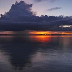 Phinisi sailing yacht for scubadiving MSY WAOW anchoring in Misool RajaAmpat Indonesia, coucher de soleil RajaAmpat